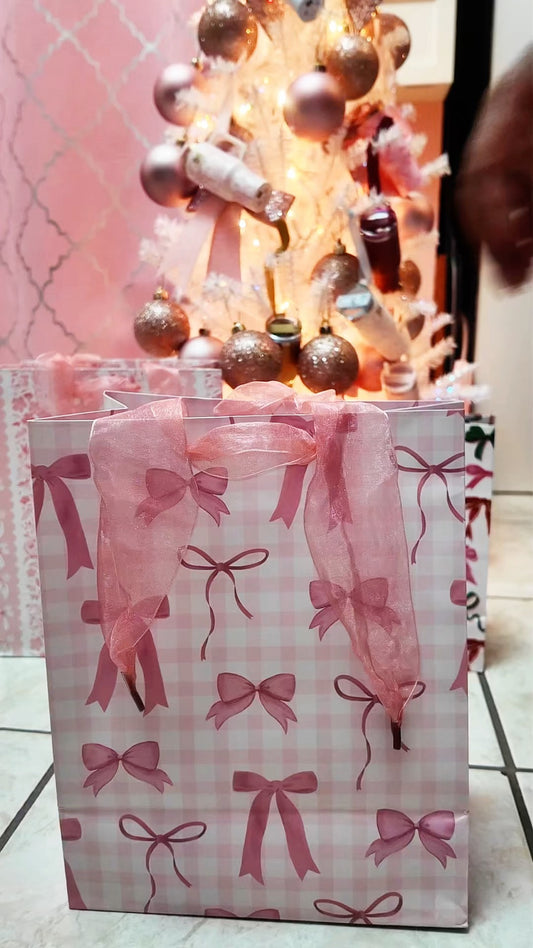 💗 $50 Pink Friday Luxe Glow Bundle