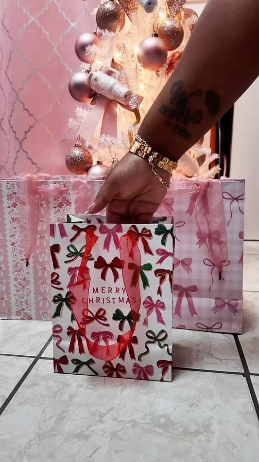 🎀 $25 Pink Friday Mini Glam Bundle